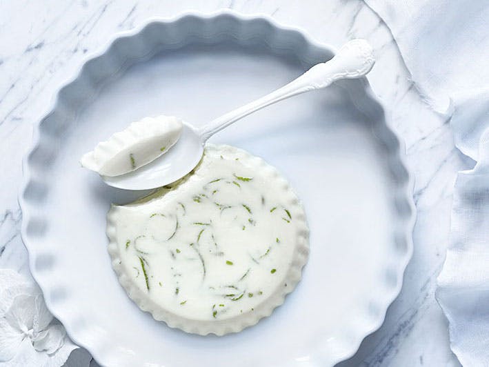 Lime- og kokos-panna cotta Lime- og kokos-panna cotta